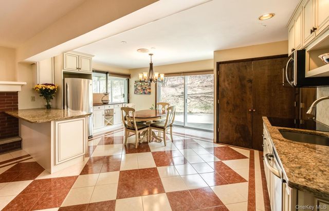 7 Finnish Lane, Lagrangeville, NY 12540