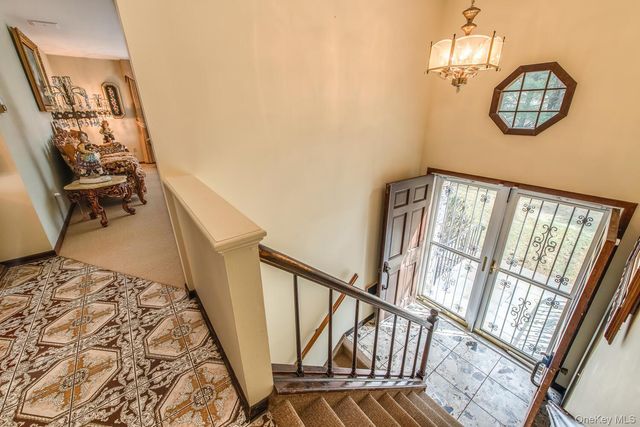 7 Finnish Lane, Lagrangeville, NY 12540