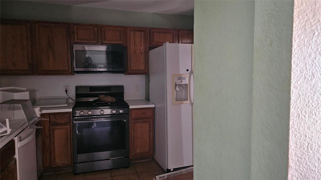 11034 Bradford Way Drive, Houston, TX 77075