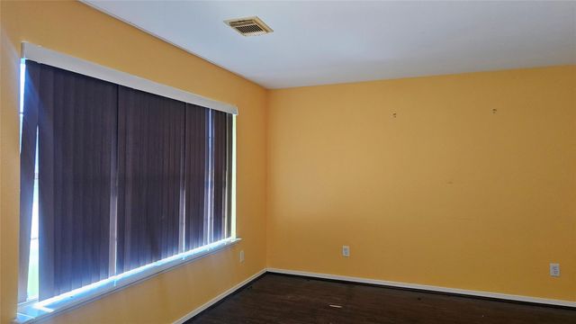 11034 Bradford Way Drive, Houston, TX 77075