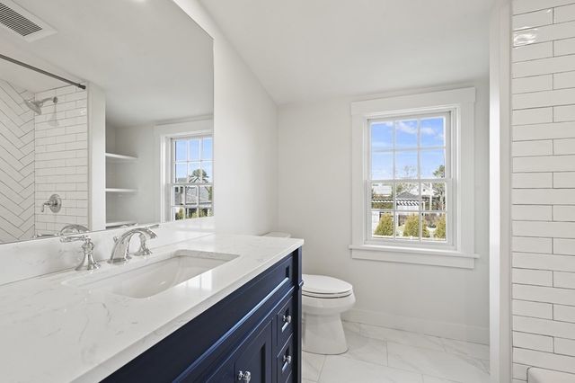 29 Mercier Way, Edgartown, MA 02539