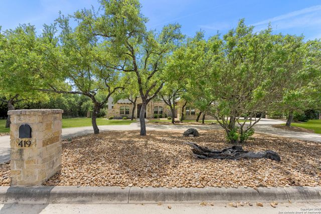 419 Ranch Pass, Boerne, TX 78015
