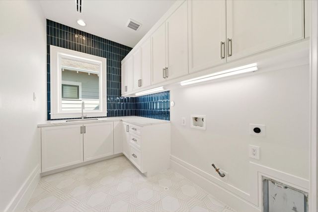 1023 Euclid Street, Houston, TX 77009
