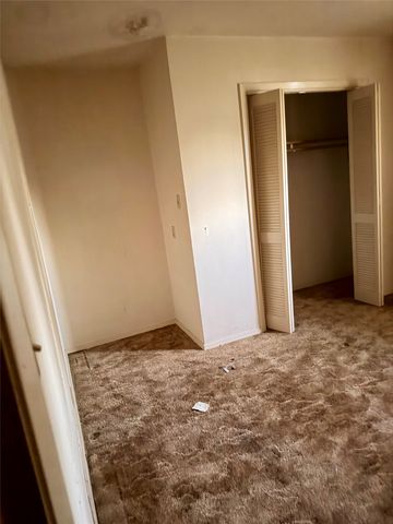 813 Circle Drive, Terrell, TX 75160