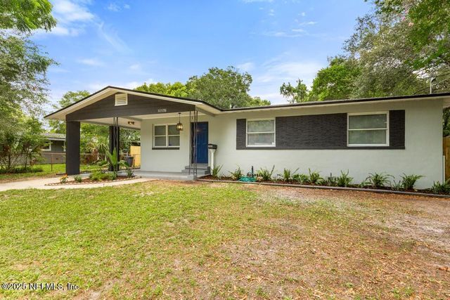 2057 GAMEWELL Road, Jacksonville, FL 32211
