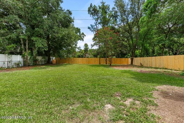 2057 GAMEWELL Road, Jacksonville, FL 32211
