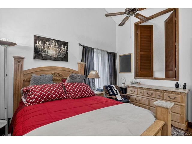 3770 S Genoa Cir D, Aurora, CO 80013