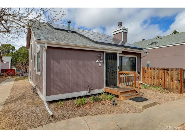 3770 S Genoa Cir D, Aurora, CO 80013