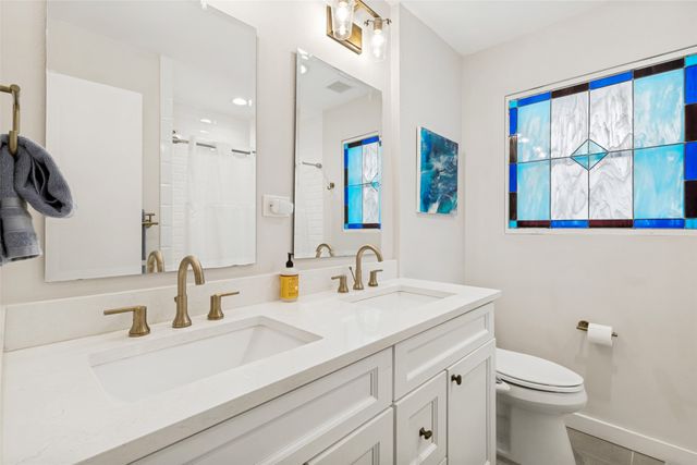 7045 Gaston Parkway, Dallas, TX 75214