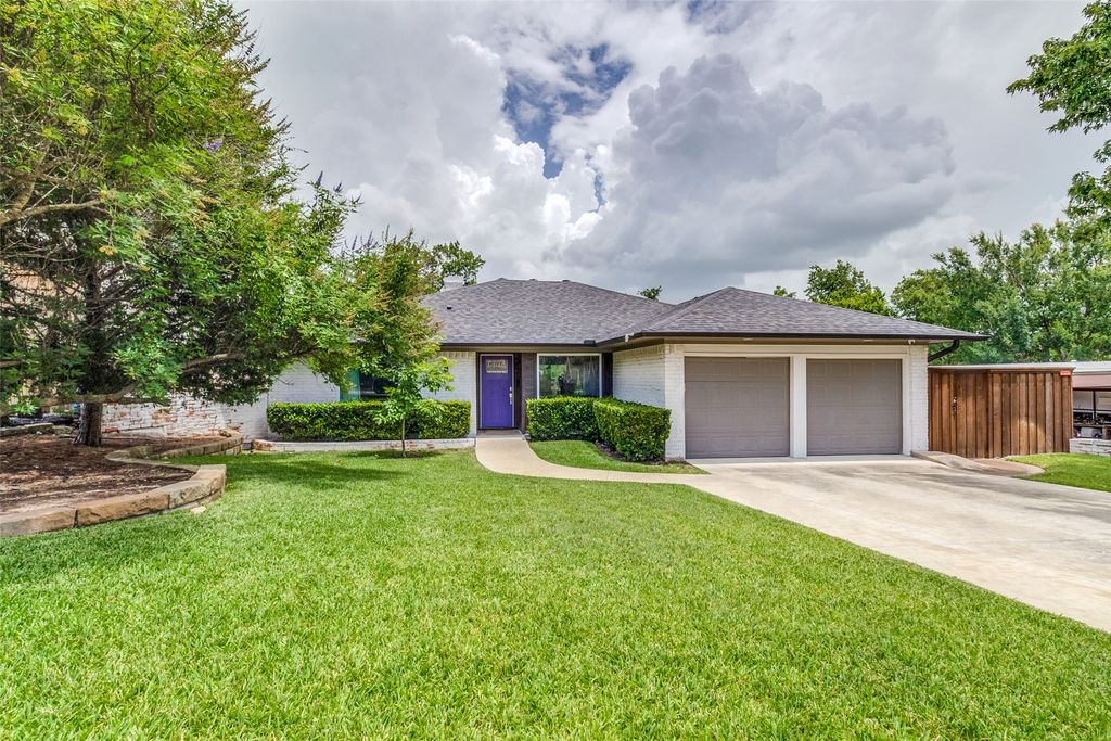 7045 Gaston Parkway, Dallas, TX 75214
