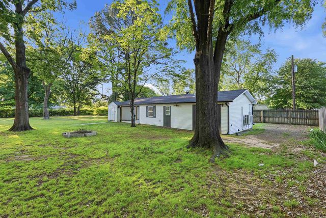 1710 TORREYSON Street, Conway, AR 72034