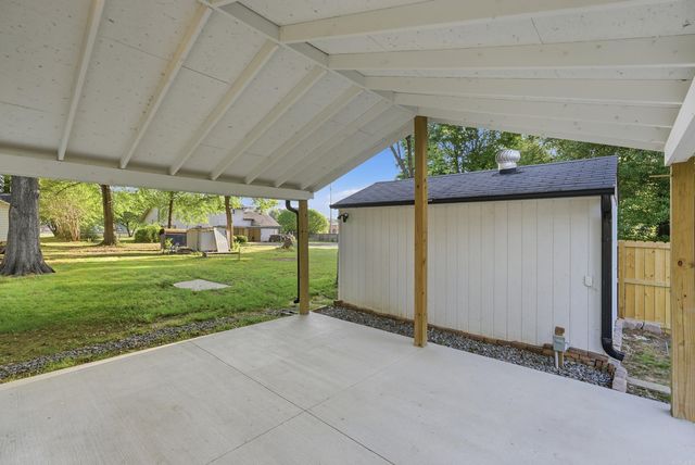 1710 TORREYSON Street, Conway, AR 72034