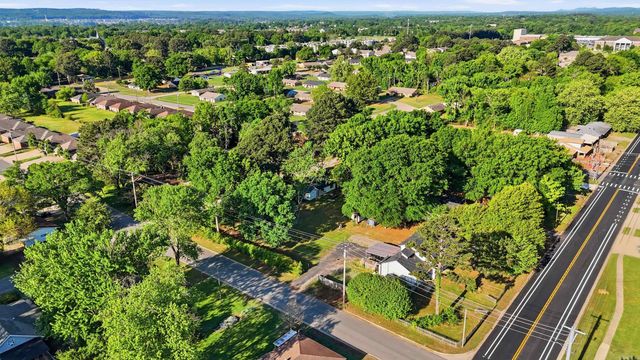 1710 TORREYSON Street, Conway, AR 72034