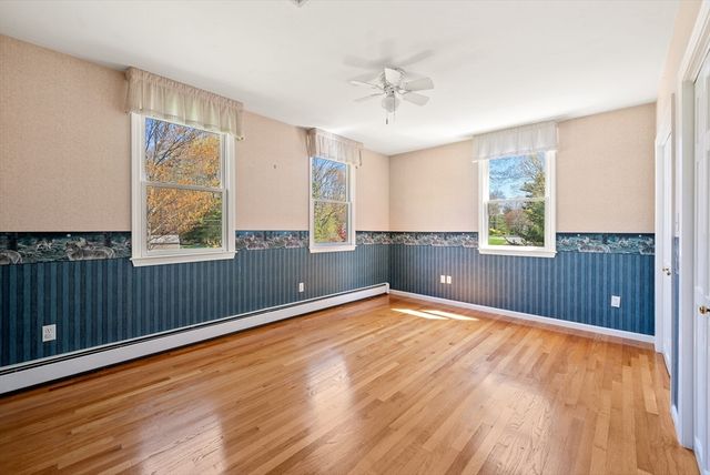 16 Foxhunt Trail, Walpole, MA 02081