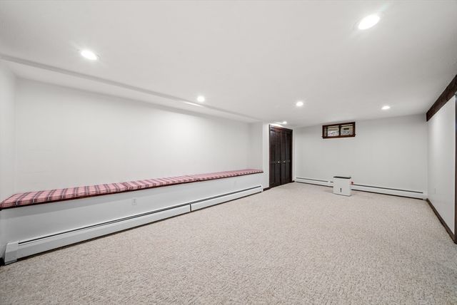 16 Foxhunt Trail, Walpole, MA 02081
