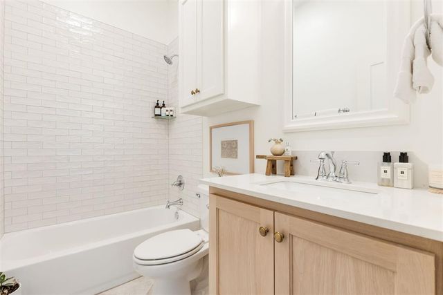 3832 Stone Hill Lane, Edmond, OK 73034