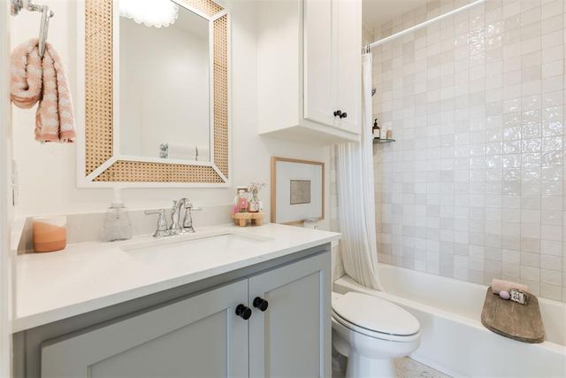 3832 Stone Hill Lane, Edmond, OK 73034