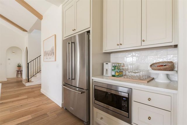 3832 Stone Hill Lane, Edmond, OK 73034