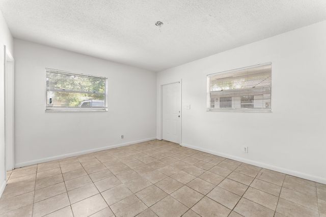 923 W Las Olas Boulevard 1, Fort Lauderdale, FL 33312
