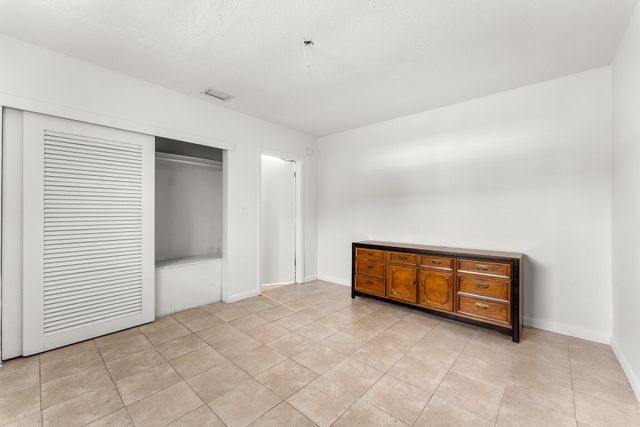 923 W Las Olas Boulevard 1, Fort Lauderdale, FL 33312