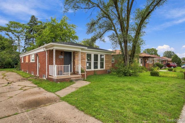 13540 Dartmouth Street, Oak Park, MI 48237