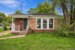 13540 Dartmouth Street, Oak Park, MI 48237