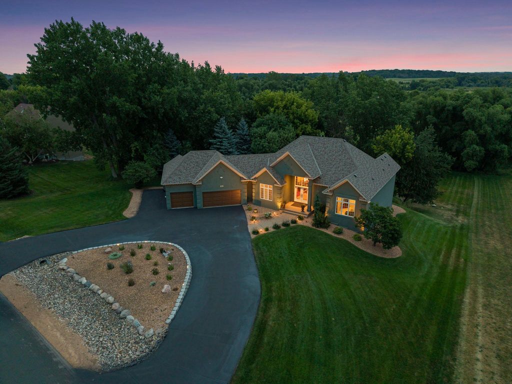 584 Vista Ridge Lane, Shakopee, MN 55379 — exterior
