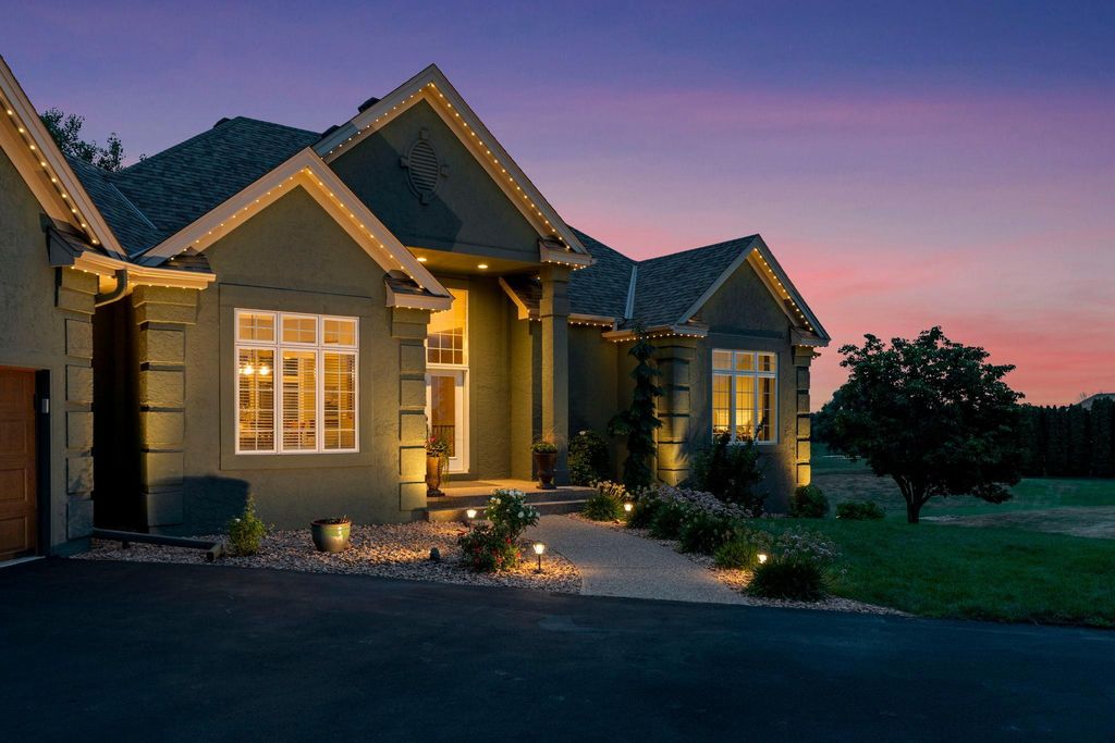 584 Vista Ridge Lane, Shakopee, MN 55379 — photo 3