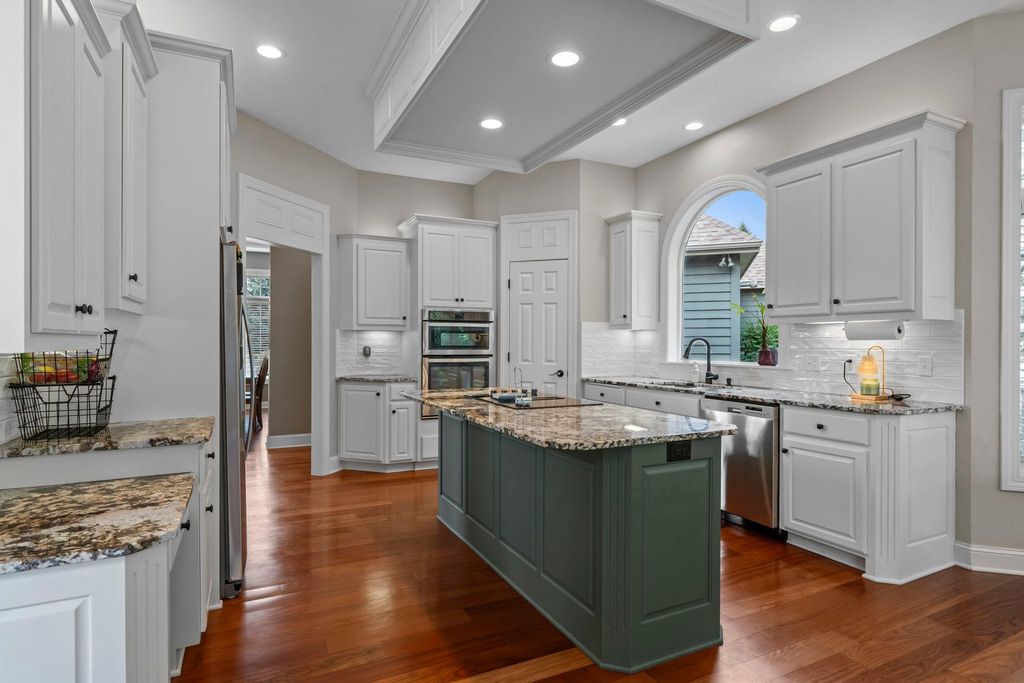 584 Vista Ridge Lane, Shakopee, MN 55379 — photo 5