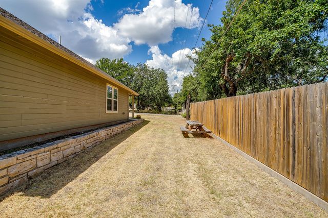 719 Harness Trail, Granbury, TX 76049