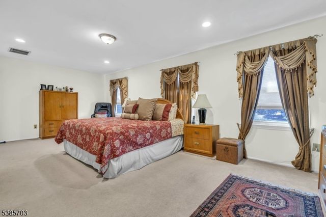 840 Dow Rd, Bridgewater Twp., NJ 08807