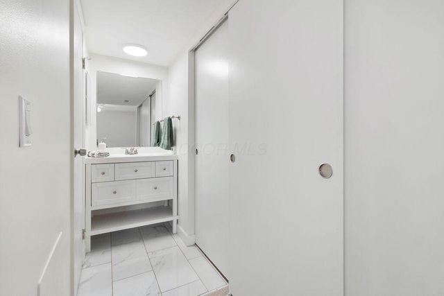 1085 N Merrimar Circle, E, Columbus, OH 43220