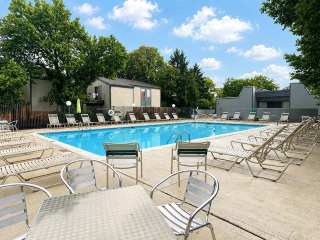 1085 N Merrimar Circle, E, Columbus, OH 43220