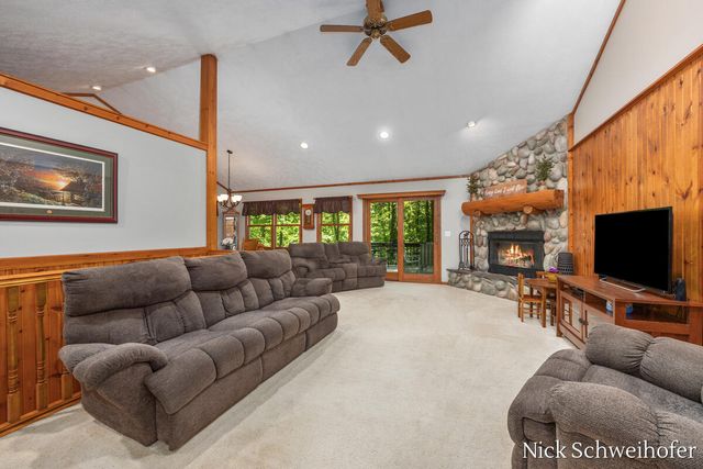 5932 Wilderness Trail, Hamilton, MI 49419