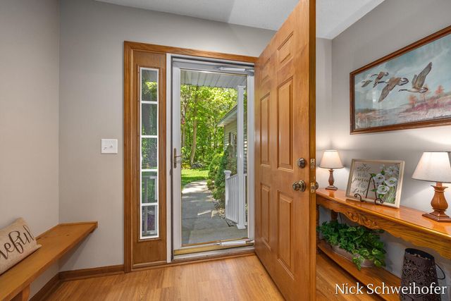 5932 Wilderness Trail, Hamilton, MI 49419