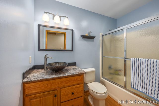 5932 Wilderness Trail, Hamilton, MI 49419