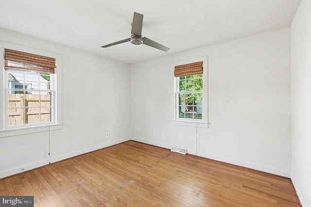 449 HANSON AVE, Fredericksburg, VA 22401
