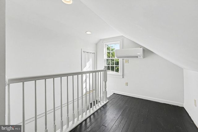 449 HANSON AVE, Fredericksburg, VA 22401