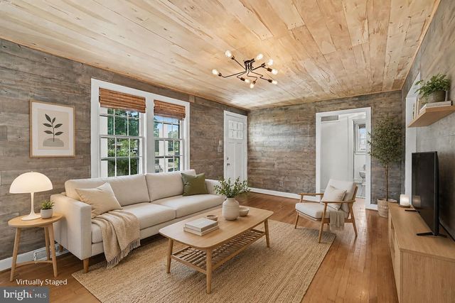 449 HANSON AVE, Fredericksburg, VA 22401