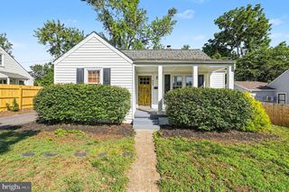449 HANSON AVE, Fredericksburg, VA 22401