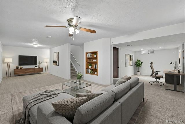 4638 S Kittredge Street, Aurora, CO 80015