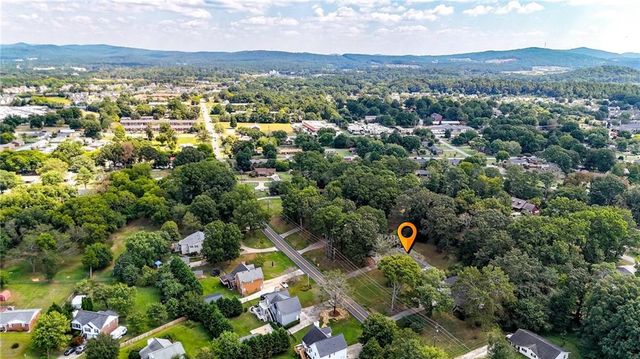 45 Bishop Road NW, Cartersville, GA 30121