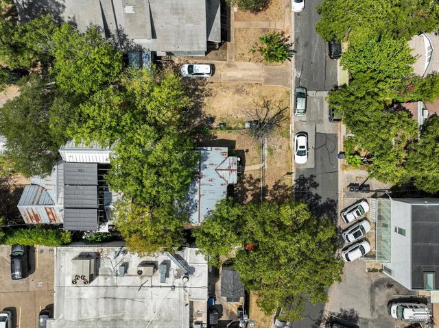 1605 W 11th ST, Austin, TX 78703