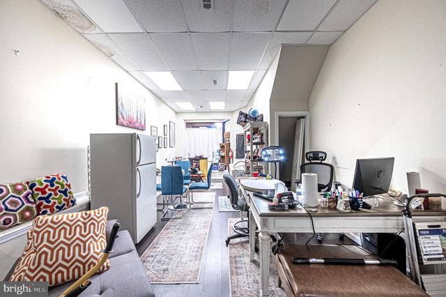 434 W LANDIS AVE, Vineland, NJ 08360