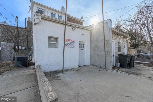 434 W LANDIS AVE, Vineland, NJ 08360