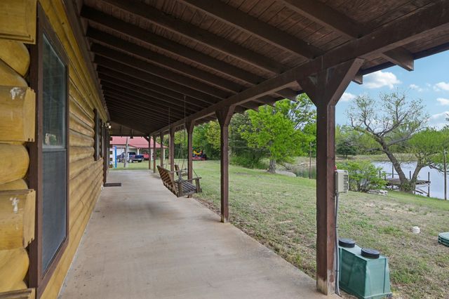 7956 S State HWY 78, Leonard, TX 75452