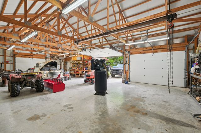 7956 S State HWY 78, Leonard, TX 75452