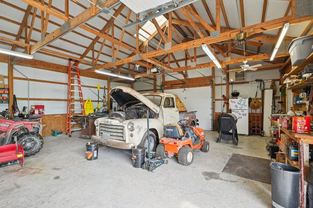 7956 S State HWY 78, Leonard, TX 75452