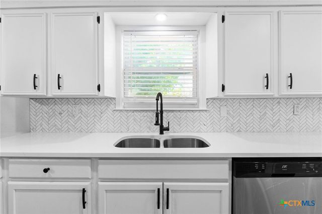 609 S 25th Street, Copperas Cove, TX 76522