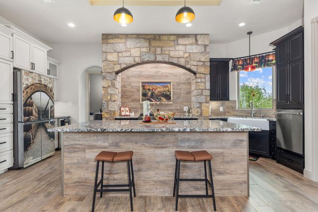 128 Strada Luca, Florence, TX 76527